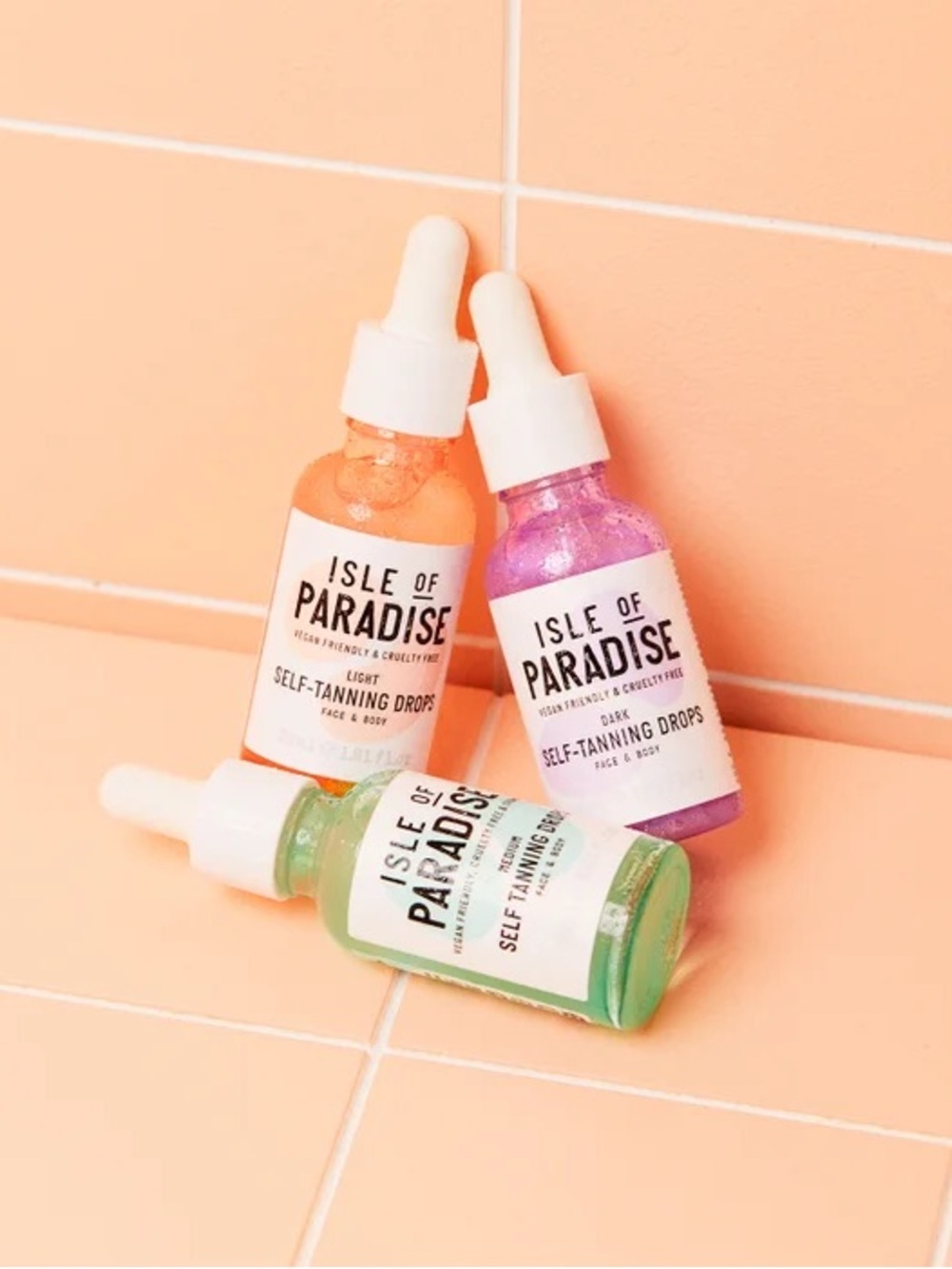 Isle of Paradise Face Self-Tanning Drops Medium 30ml / 1.01oz -$30 retail